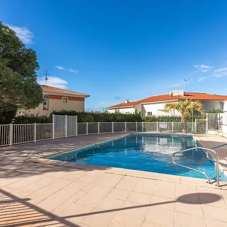 Apartamento Joli 65m² Piscine Parking Saint-Raphaël